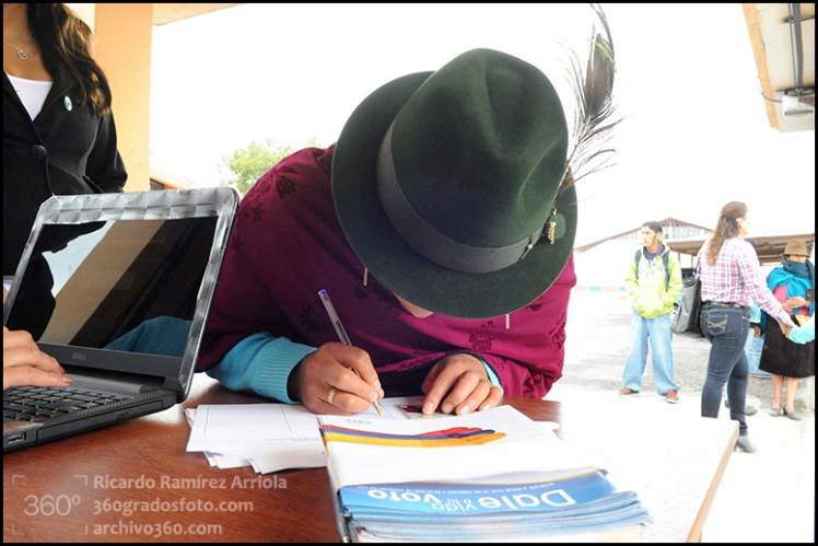 Elecciones en Ecuador. 17 de febrero de 2013.