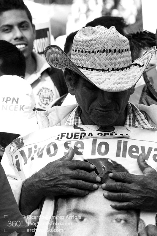 c-001-ricardoramirezarriola-3589